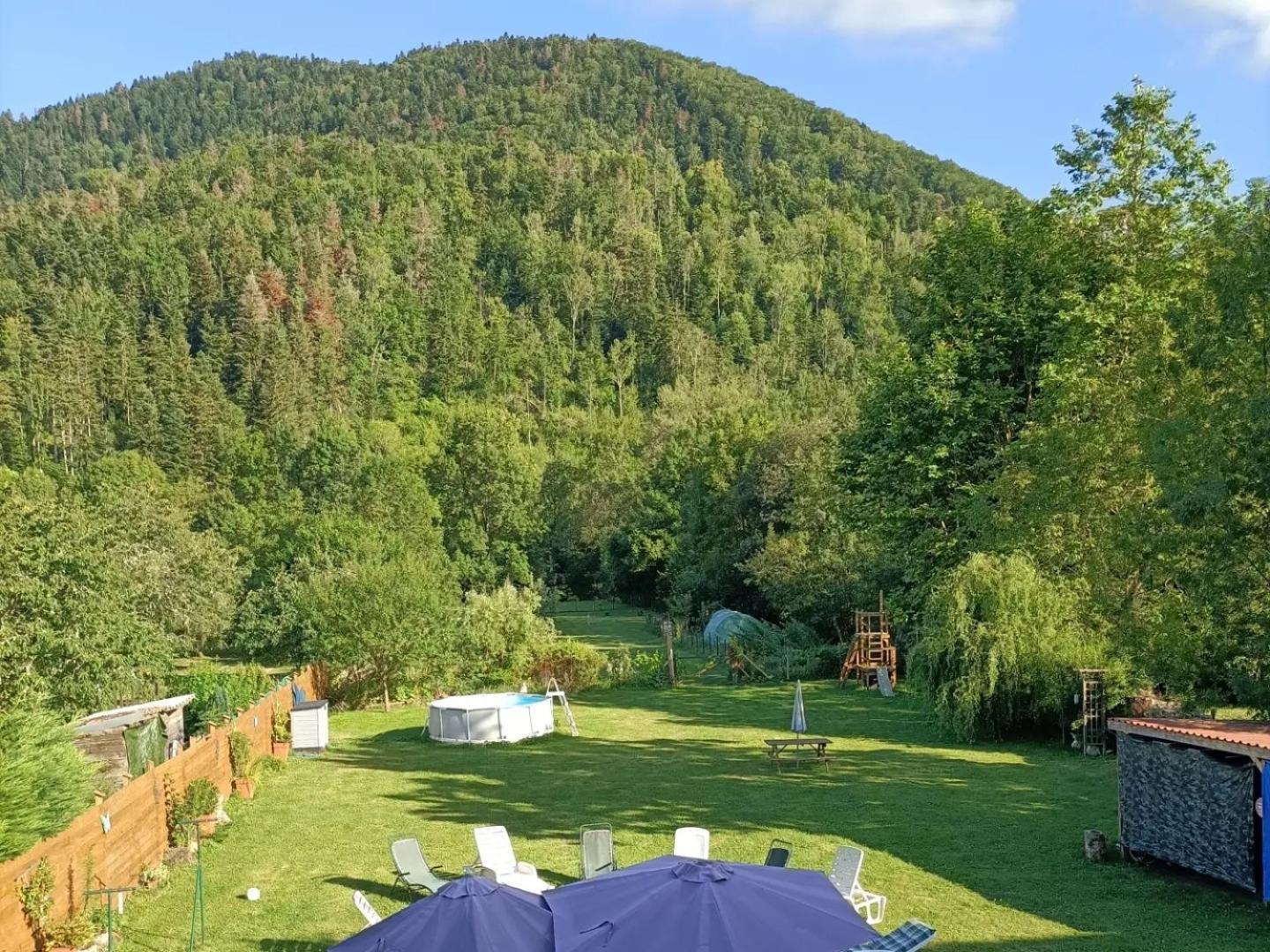 Le Rouge Robin Holiday home Fougax-et-Barrineuf