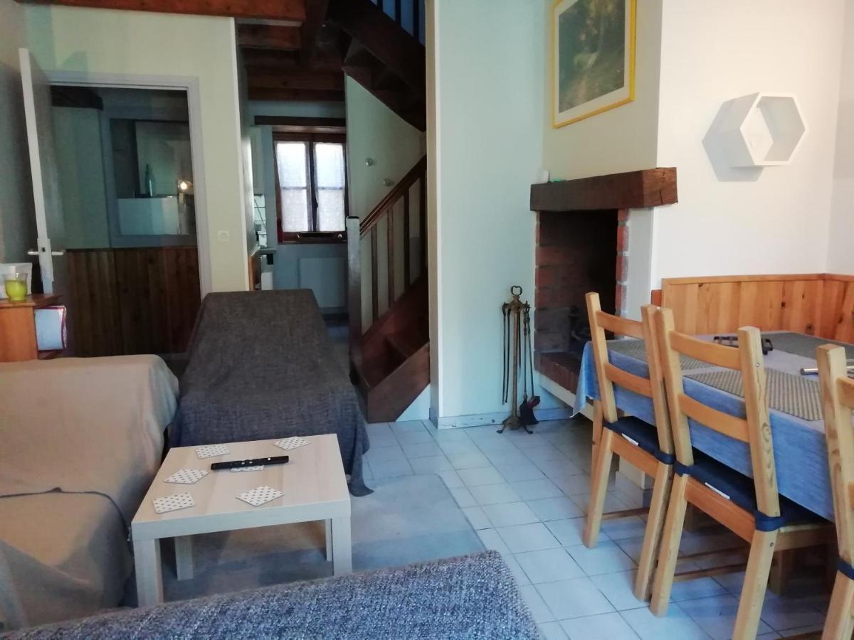 Holiday home Le Rouge Robin Fougax-et-Barrineuf